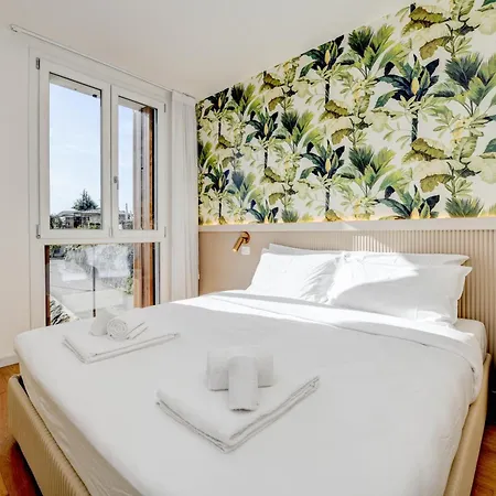 Dolceriva - The Lakefront Apartment *