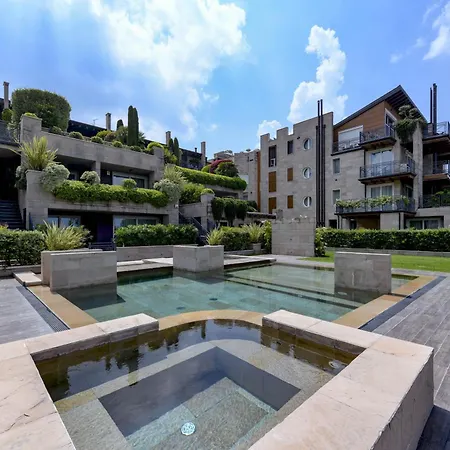 Dolceriva - The Lakefront Apartment *